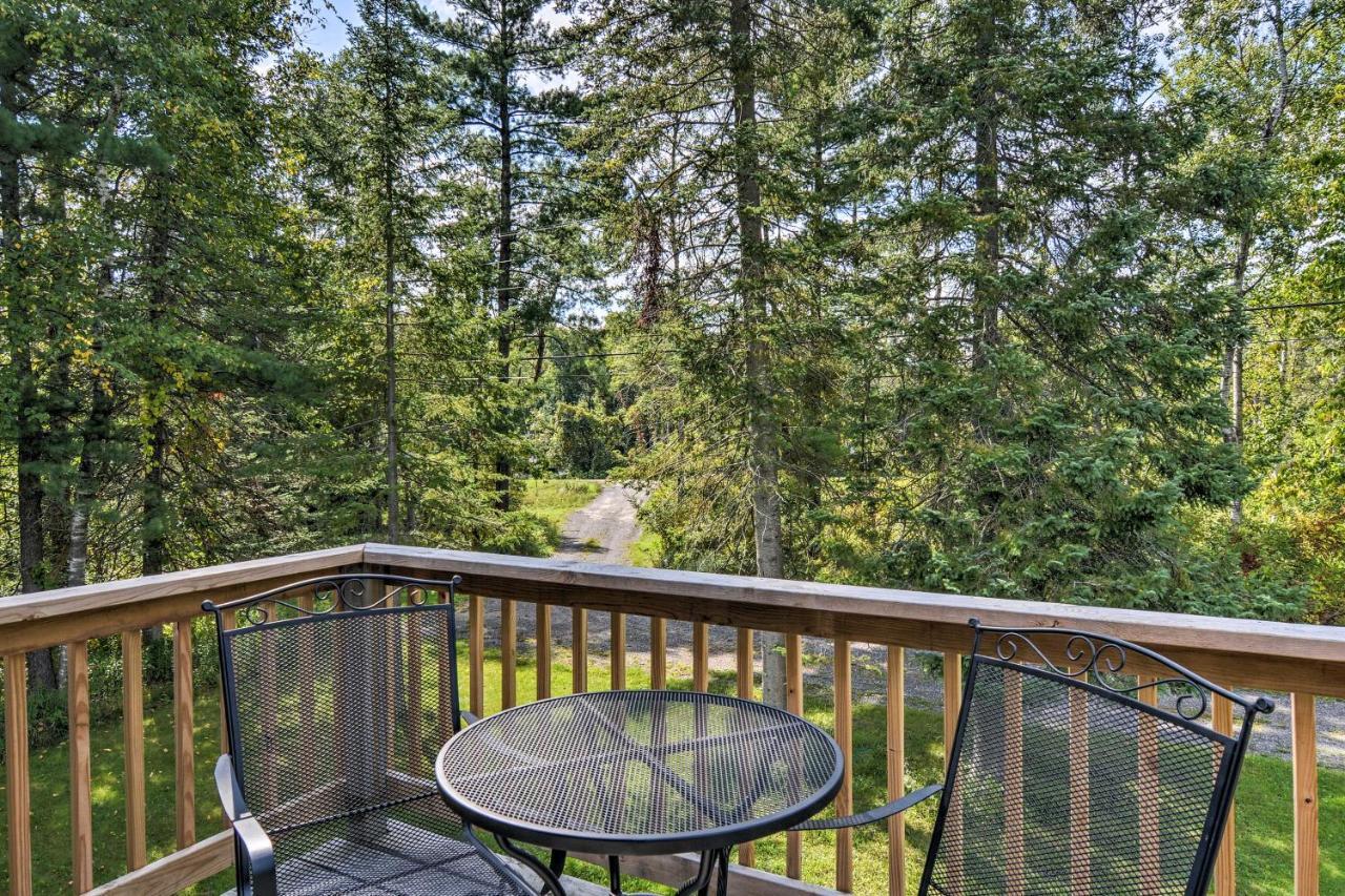 Riverfront Traverse City Cabin Fish, Kayak And Tube Екстер'єр фото